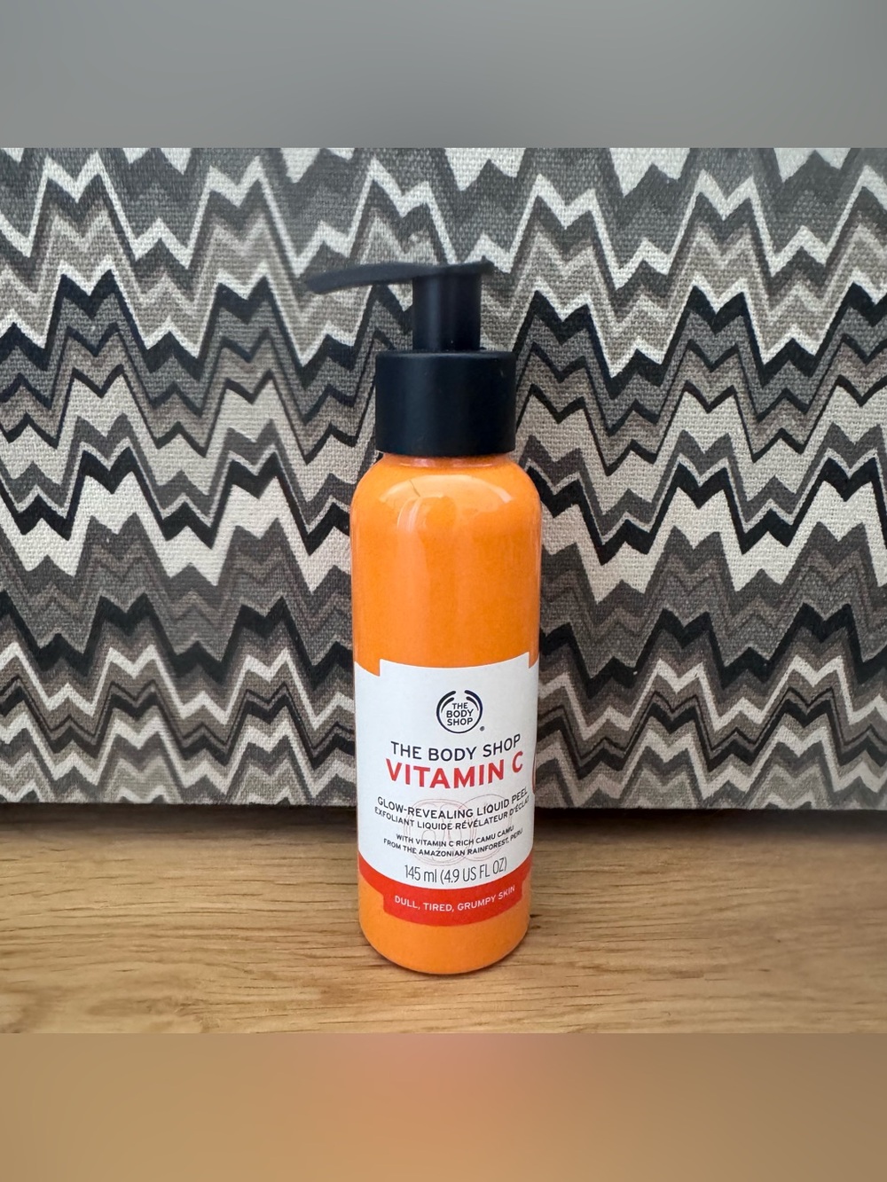 THE BODY SHOP VITAMIN C GLOW REVEALING LIQUID PEEL SIZE 4.9 FL OZ